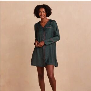 NWTs Summersalt The Cloud 9 Boyfriend Sleep Shirt Celestial Dot Eden/Rosewood S